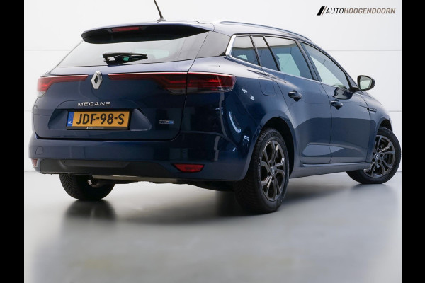 Renault Mégane Estate 1.6 E-Tech Plug-In Hybrid 160 R.S. Line (APPLE CARPLAY,LED,KEYLESS,KEYLESS,DIGITAAL DISPLAY,PARKEERSENSOREN)