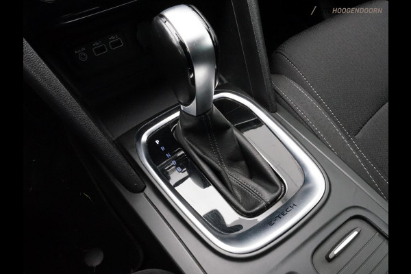 Renault Mégane Estate 1.6 E-Tech Plug-In Hybrid 160 R.S. Line (APPLE CARPLAY,LED,KEYLESS,KEYLESS,DIGITAAL DISPLAY,PARKEERSENSOREN)