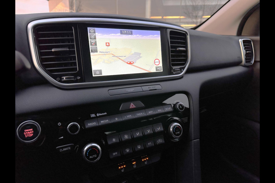 Kia Sportage 1.6 GDI DynamicLine | Leder | Trekhaak | Stoel&Stuurverwarming | JBL-Audio | Climate | Navi |
