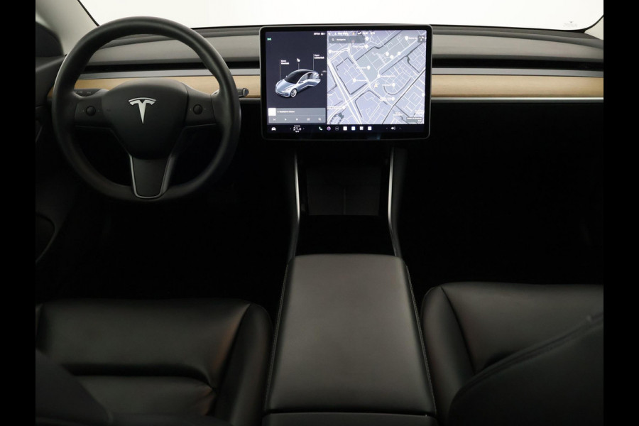 Tesla Model 3 RWD PLUS 60KWH 1e EIG.ACCU SOH 93! BIJNA 2021 GARANTIE TOT 2031* PARKEERSENSOREN V+A . PANORAMADAK . APPLE CARPLAY & ANDROID AUTO . STOELVERWARMING