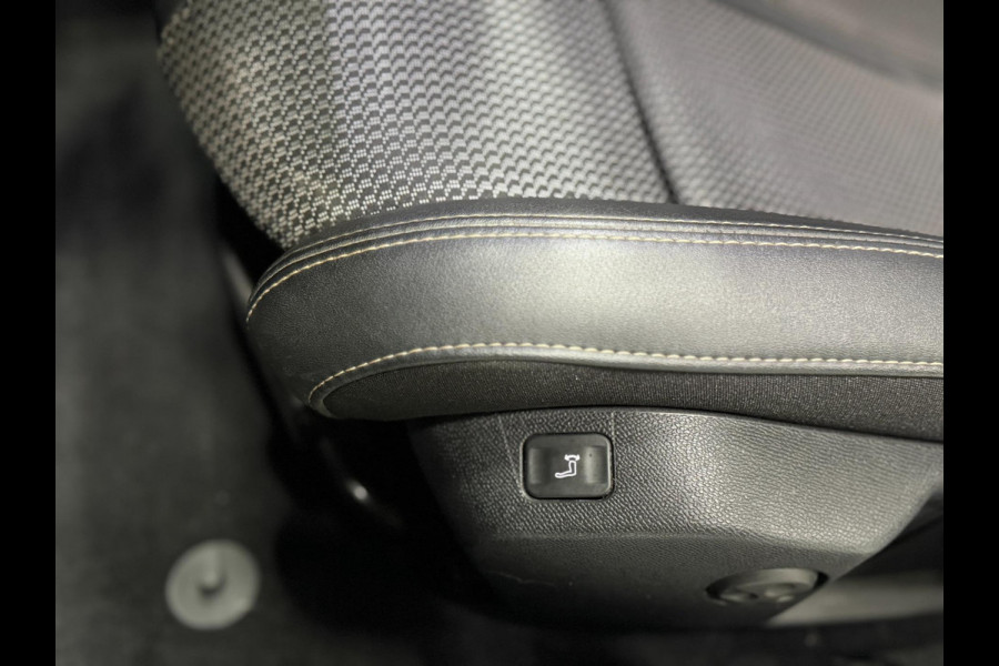 Peugeot 508 SW 1.6 HYbrid GT Pano Focal Navi 360° Cam Led Virtual Keyless PDC Stoelverw. DAB+