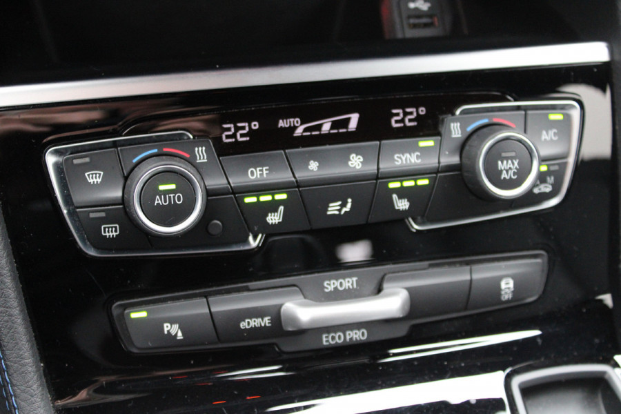 BMW 2 Serie Active Tourer 225xe PHEV High Executive SOh 90.6% M-SPORT LEER LED NAVI 36000KM!!!