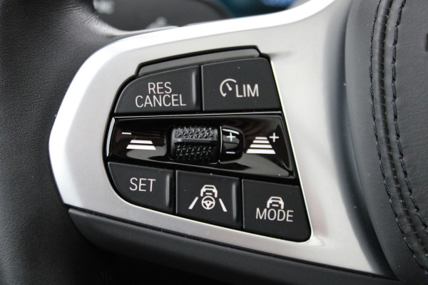 BMW iX3 M-SPORT 80 kWh SOh 100% PANO LEER PILOT ORG NL 23000KM!!!