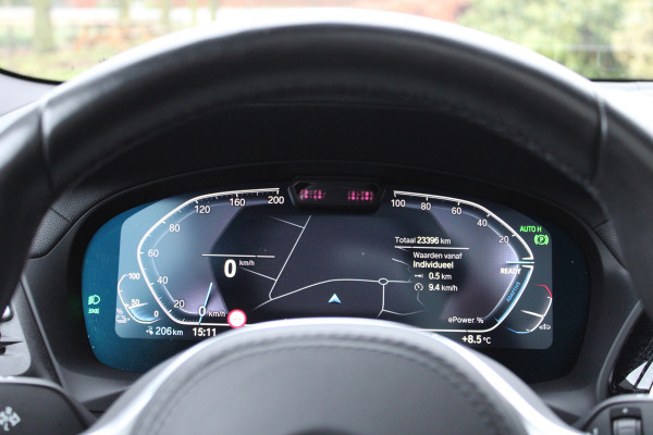BMW iX3 M-SPORT 80 kWh SOh 100% PANO LEER PILOT ORG NL 23000KM!!!