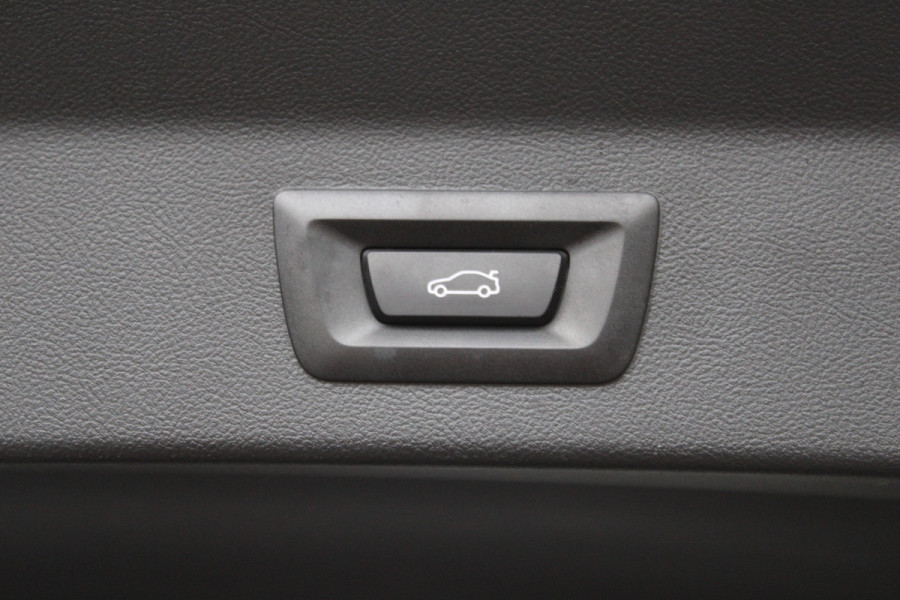 BMW iX3 M-SPORT 80 kWh SOh 100% PANO LEER PILOT ORG NL 23000KM!!!