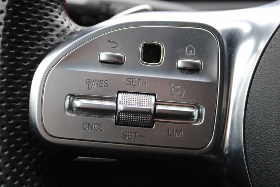 Mercedes-Benz CLA-Klasse Shooting Brake 250 e AMG Line PHEV SFEER LED NAVI CAMERA 47000KM!!!