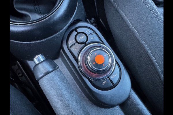 MINI Cabrio 2.0 Cooper S 192Pk JCW AUTOMAAT XENON UNION JACK NAVI ECC 96000KM!!!