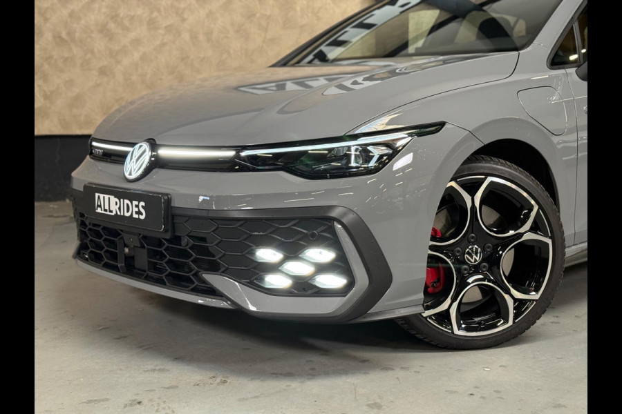 Volkswagen Golf 1.5 eHybrid GTE | Pano | 360 Camera | Keyless | Standkachel | ACC | Stoel-/Stuurverwarming