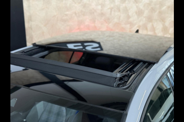 Volkswagen Golf 1.5 eHybrid GTE | Pano | 360 Camera | Keyless | Standkachel | ACC | Stoel-/Stuurverwarming