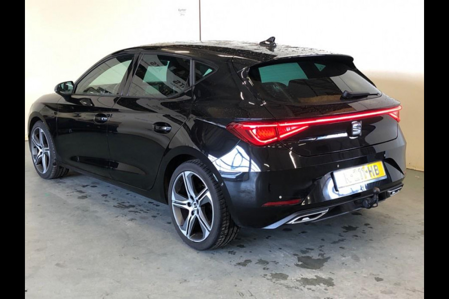 Seat Leon 1.0 TSI FR Launch Edition - Navi - Climate - Trekhaak - Org.NL