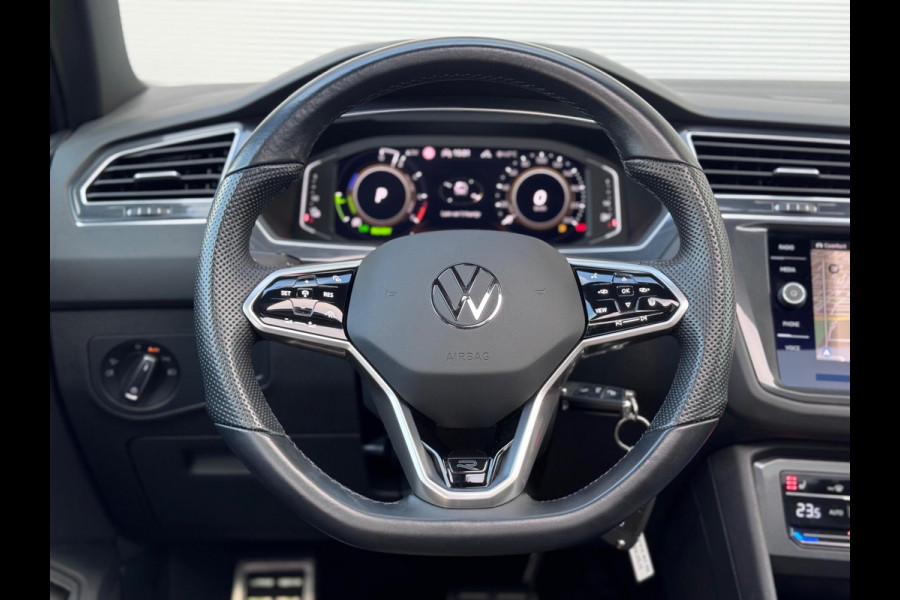 Volkswagen Tiguan 1.4 TSI eHybrid R-Line Pano/Camera/Virtual/AppleCar