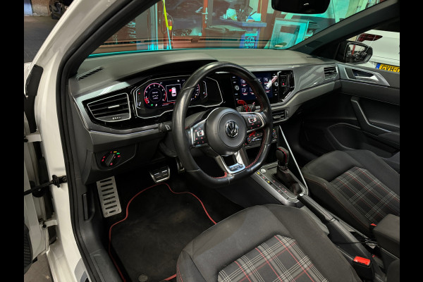 Volkswagen Polo 2.0 TSI GTI Pano|Keyless|Sfeer|ACC|CarPlay
