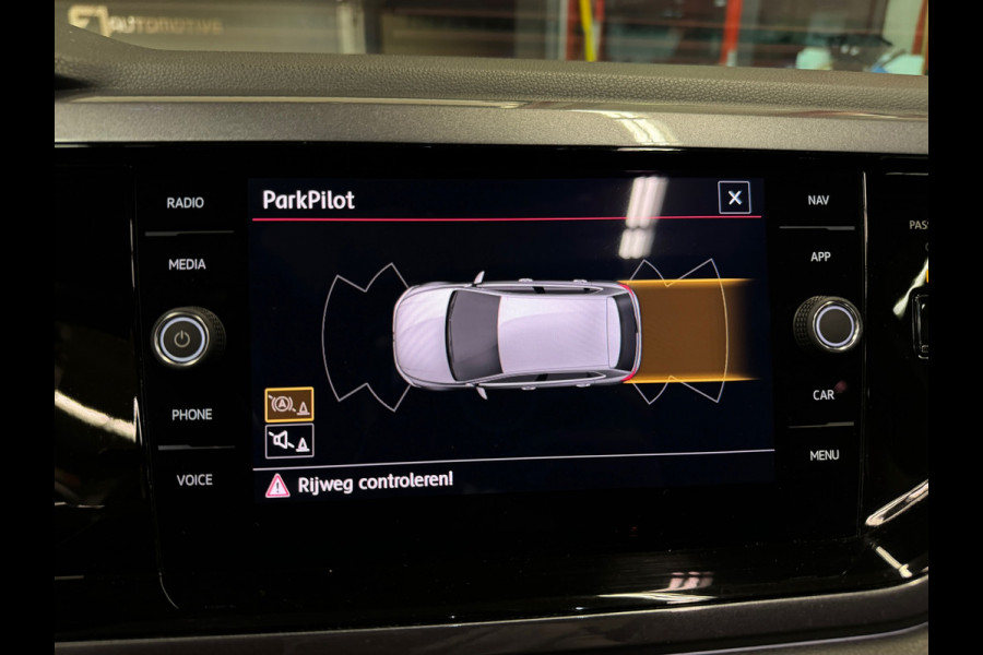 Volkswagen Polo 2.0 TSI GTI Pano|Keyless|Sfeer|ACC|CarPlay