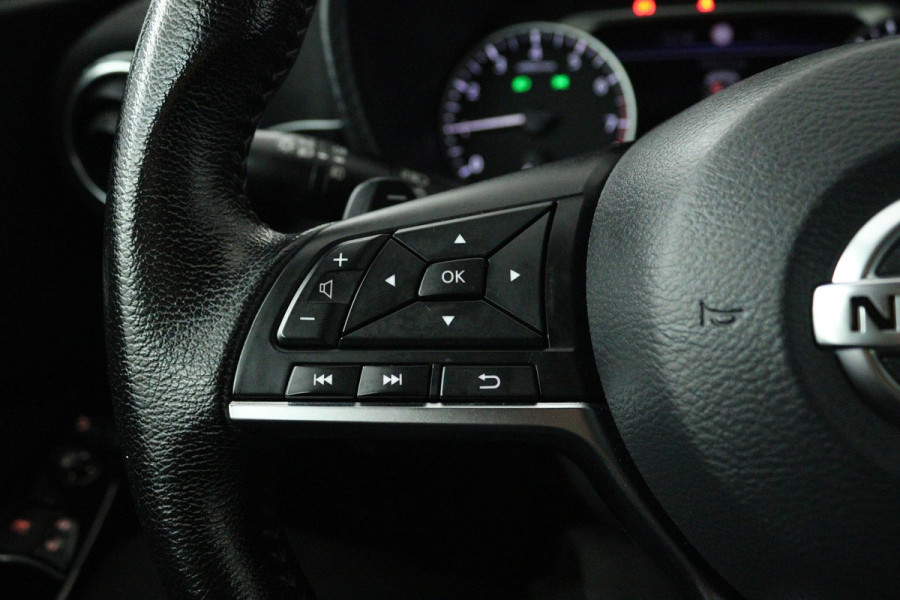 Nissan Juke 1.0 DIG-T Premiere Edition (STOELVERWARMING, ACHTERUITRIJCAMERA, NAVIGATIE, ADAPTIEVE CRUISE, PARKEERSENSOREN)