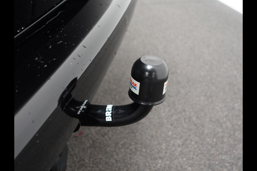 Volkswagen Transporter 2.0 150PK L2H1 Highline Automaat Dubbele Cabine Airco  Navi Parkeersensoren Camera Trekhaak Carplay