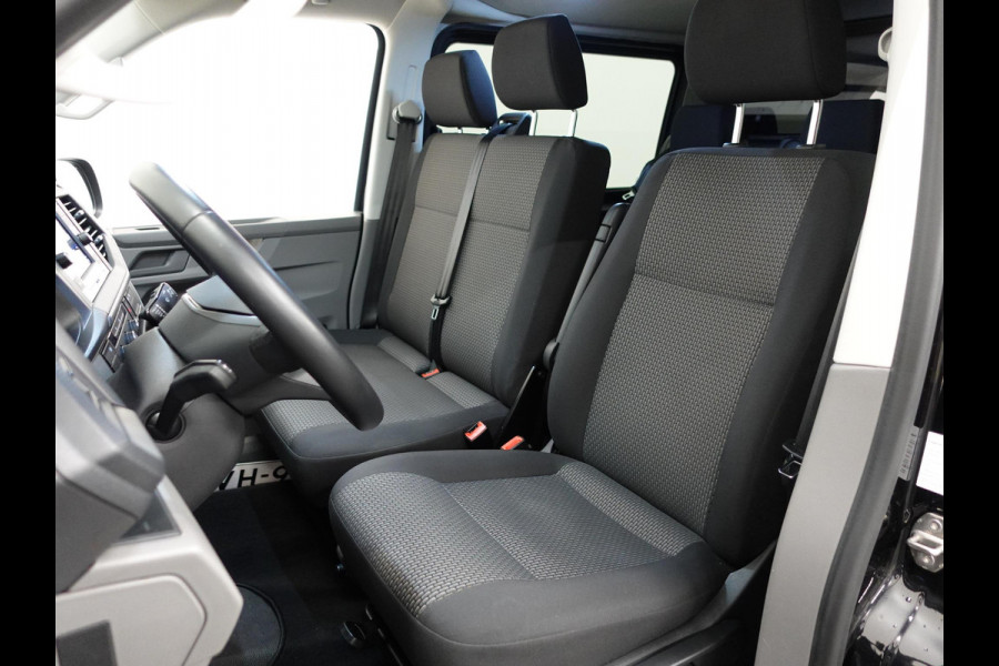 Volkswagen Transporter 2.0 150PK L2H1 Highline Automaat Dubbele Cabine Airco  Navi Parkeersensoren Camera Trekhaak Carplay