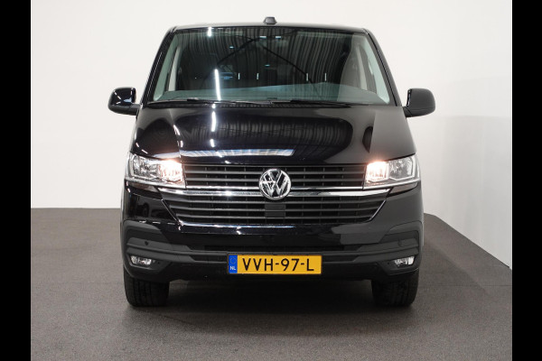 Volkswagen Transporter 2.0 150PK L2H1 Highline Automaat Dubbele Cabine Airco  Navi Parkeersensoren Camera Trekhaak Carplay
