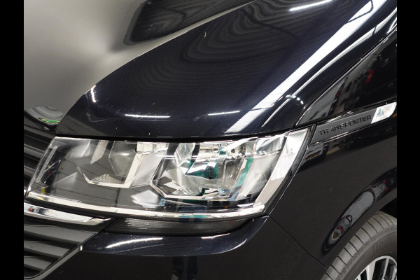 Volkswagen Transporter 2.0 150PK L2H1 Highline Automaat Dubbele Cabine Airco  Navi Parkeersensoren Camera Trekhaak Carplay