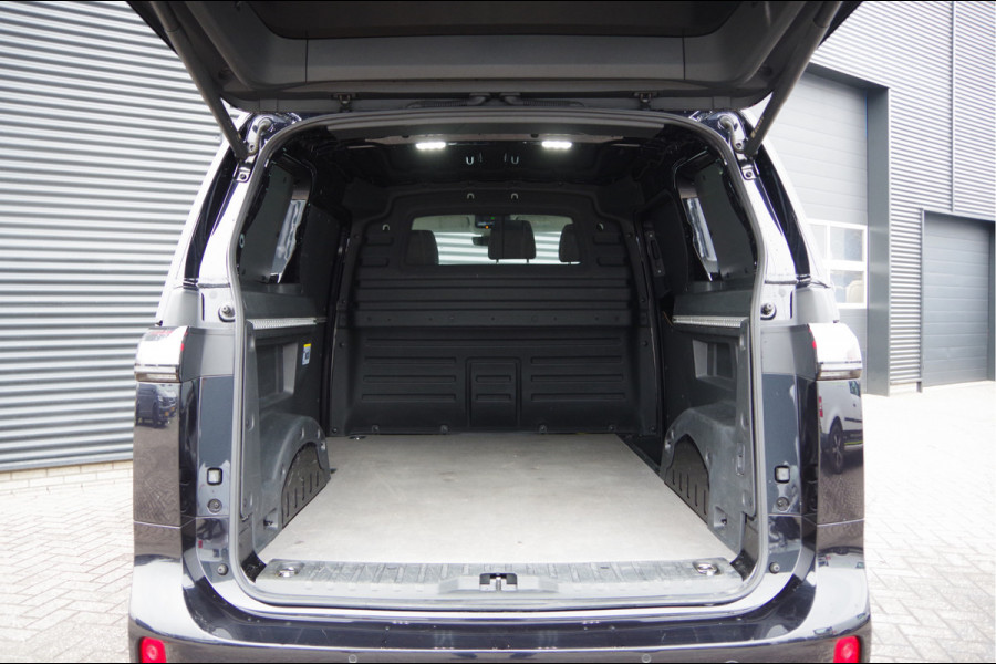 Volkswagen ID. Buzz Cargo 77 kWh 204PK, 3-ZITS, LED, ADAPT. CRUISE, CAMERA, STOELVERWARMING, STUURVERWARMING, CARPLAY, ELEKTR. ACHTERKLEP, PARKEERSE