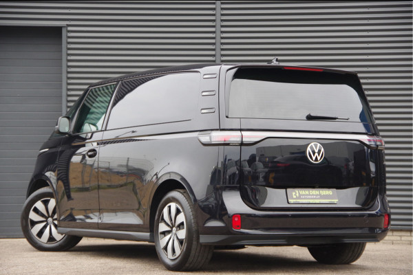 Volkswagen ID. Buzz Cargo 77 kWh 204PK, 3-ZITS, LED, ADAPT. CRUISE, CAMERA, STOELVERWARMING, STUURVERWARMING, CARPLAY, ELEKTR. ACHTERKLEP, PARKEERSE