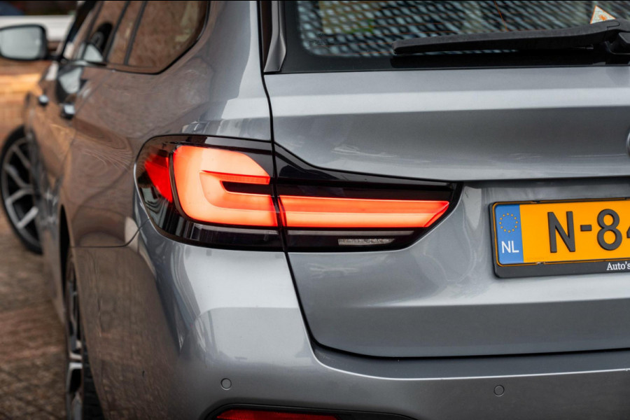 BMW 5 Serie Touring 530e Business Edition Plus M-Sport Laser Pano Memory Leder 19''