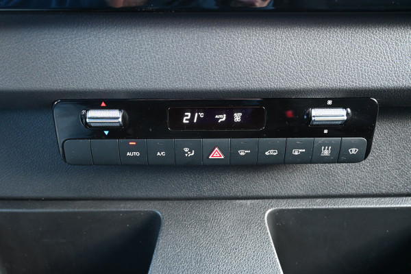 Mercedes-Benz Sprinter 319 CDI 4x4 L2H2 AWD Draaistoelen, MBUX 10.25 met 360 graden camera, LED, Etc.