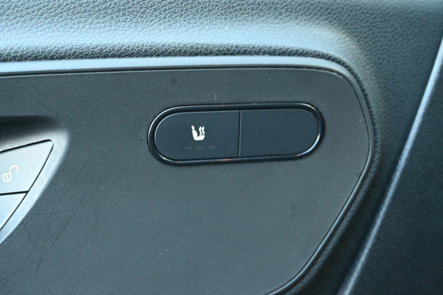 Mercedes-Benz Sprinter 319 CDI 4x4 L2H2 AWD Draaistoelen, MBUX 10.25 met 360 graden camera, LED, Etc.