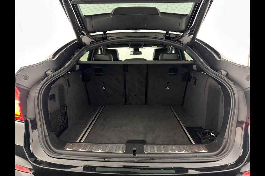BMW X4 xDrive20d M-Sportpack High Executive Black-Edition Aut. *PANO | LEATHER | BI-XENON | ADAPTIVE-CRUISE | KEYLESS | HEATED-SPORTSEATS | NAVI-FULLMAP | CAMERA | ECC | HEAD-UP | PDC | SHIFTPADDLES | TOWBAR | PRIVACYGLASS | 20''ALU *