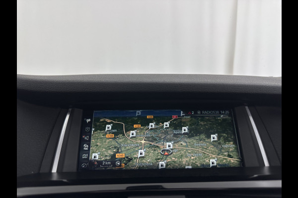 BMW X4 xDrive20d M-Sportpack High Executive Black-Edition Aut. *PANO | LEATHER | BI-XENON | ADAPTIVE-CRUISE | KEYLESS | HEATED-SPORTSEATS | NAVI-FULLMAP | CAMERA | ECC | HEAD-UP | PDC | SHIFTPADDLES | TOWBAR | PRIVACYGLASS | 20''ALU *