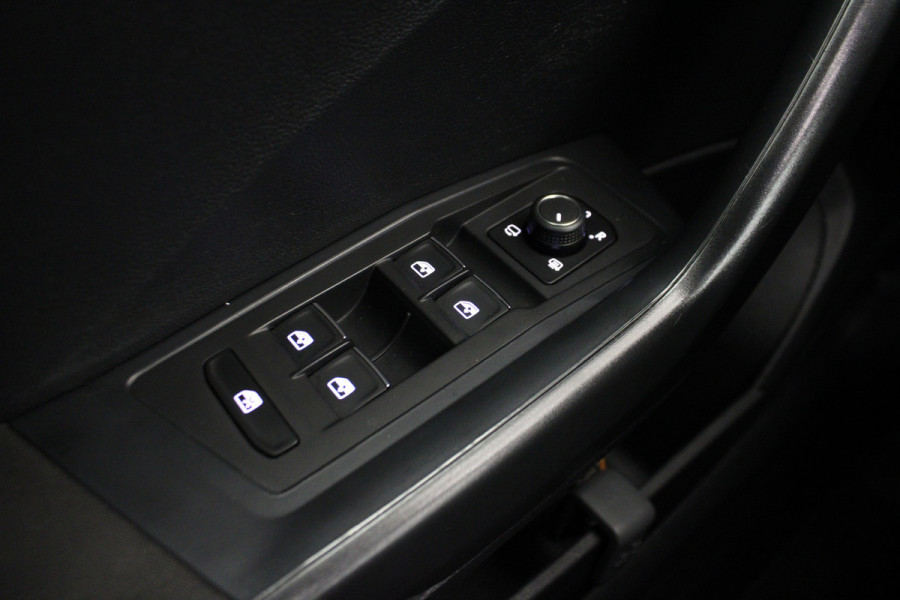 Volkswagen T-Roc 1.0 TSI Style |Pano|Navi|