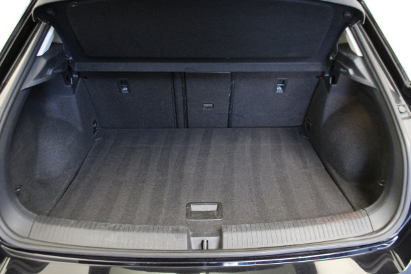 Volkswagen T-Roc 1.0 TSI Style |Pano|Navi|