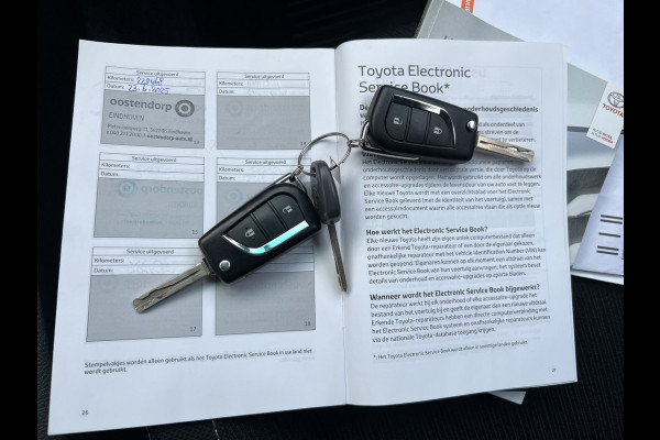 Toyota Hilux 2.4 D-4D-F Double Cab Professional