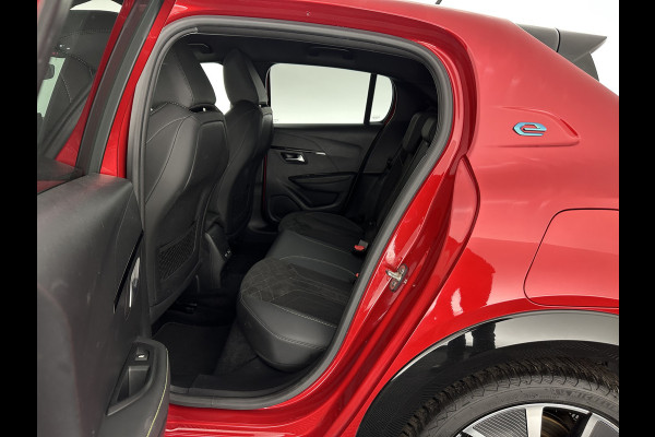 Peugeot e-208 EV GT Pack 50 kWh [ 3-Fase-11kW ] {SOH-88%] (INCL-BTW) *FULL-LED | DIGI-COCKPIT | BLINDSPOT | CAMERA | LEATHER-ALCANTARA | AMBIENTLIGHT | NAVI-FULLMAP | LANE-ASSIST | KEYLESS | DAB | CCS-FASTLOADER | HEATED-SPORTSEATS | 17''ALU*