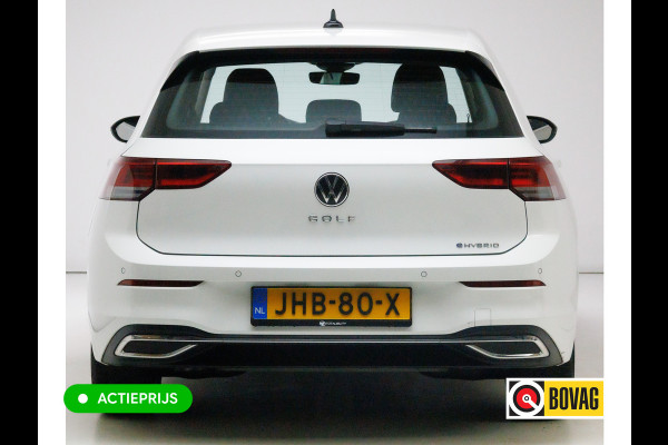 Volkswagen Golf 1.4 eHybrid 204 PK | Camera | Elec. Ergo best. stoel met geheugen en massage | Adap.Cruise, Travelassist, Navigatie, App. connect, IQ Led