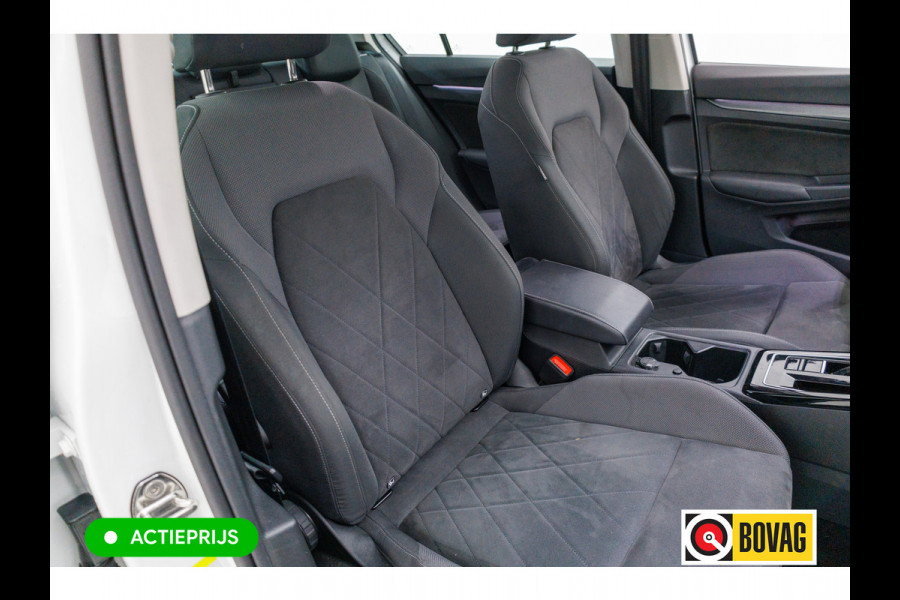 Volkswagen Golf 1.4 eHybrid 204 PK | Camera | Elec. Ergo best. stoel met geheugen en massage | Adap.Cruise, Travelassist, Navigatie, App. connect, IQ Led