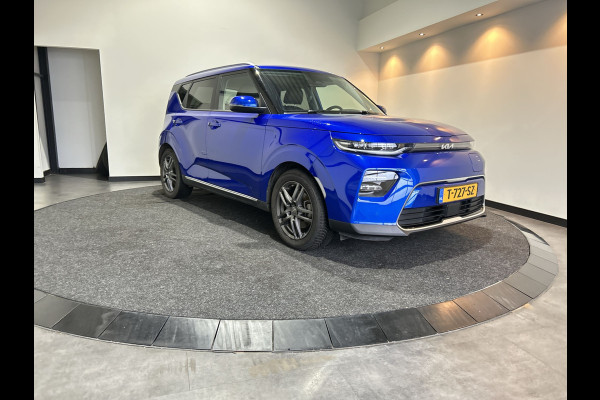 Kia e-Soul DynamicPlusLine 64 kWh Parkeercamera | Navigatie | Panoramadak Soh (batterijcheck) Waarde 97,7 %