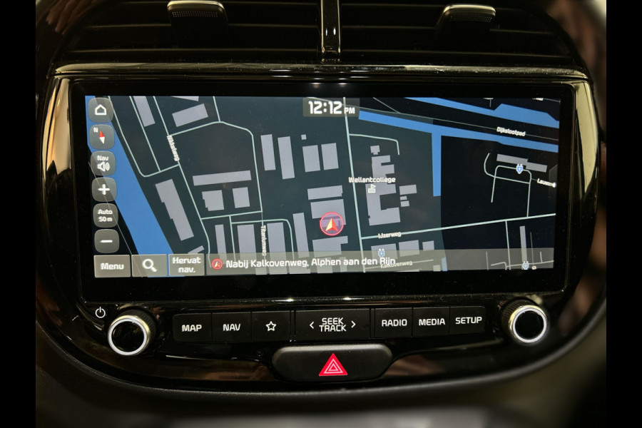 Kia e-Soul DynamicPlusLine 64 kWh Parkeercamera | Navigatie | Panoramadak Soh (batterijcheck) Waarde 97,7 %