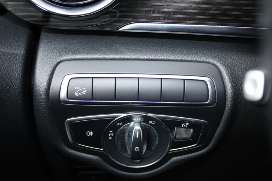 Mercedes-Benz V-Klasse 300d / XXL / 4-Matic / DC / MBUX (apple car play) / 2x Elec Schuifdeur / Camera / Vol Opties / NIEUWSTAAT