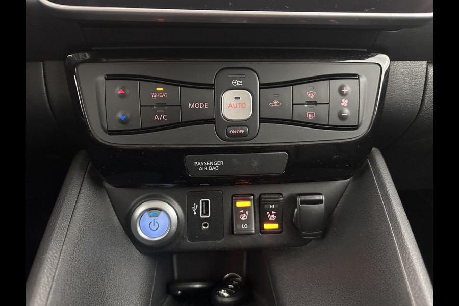 Nissan Leaf 3.Zero Limited Edition 62 kWh {SOH-92%} (INCL-BTW) Aut. *HEATPUMP | LEATHER | ADAPTIVE-CRUISE | FULL-LED | DIGI-COCKPIT | TOPVIEW | BOSE-AUDIO | KEYLESS | DAB+ | BLINDSPOT | ECC | PDC | HEATED-COMFORTSEATS | 17"ALU*