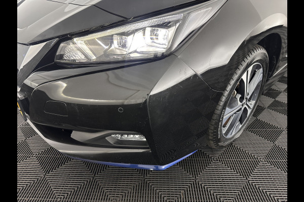 Nissan Leaf 3.Zero Limited Edition 62 kWh {SOH-92%} (INCL-BTW) Aut. *HEATPUMP | LEATHER | ADAPTIVE-CRUISE | FULL-LED | DIGI-COCKPIT | TOPVIEW | BOSE-AUDIO | KEYLESS | DAB+ | BLINDSPOT | ECC | PDC | HEATED-COMFORTSEATS | 17"ALU*