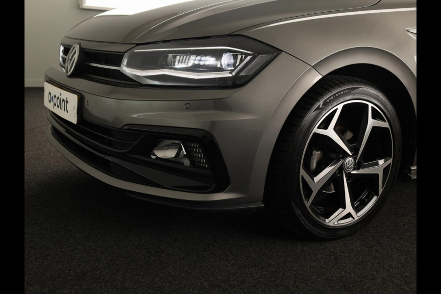 Volkswagen Polo 1.0 TSI Highline 95PK | Panoramadak | Parkeersensoren | R-Line | Digitaal dashboard | Led | Camera