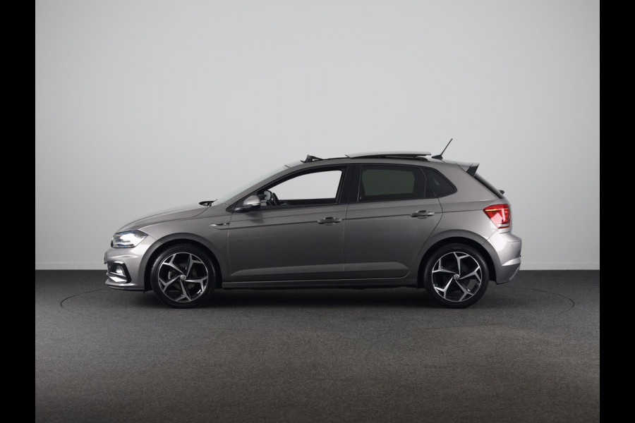 Volkswagen Polo 1.0 TSI Highline 95PK | Panoramadak | Parkeersensoren | R-Line | Digitaal dashboard | Led | Camera