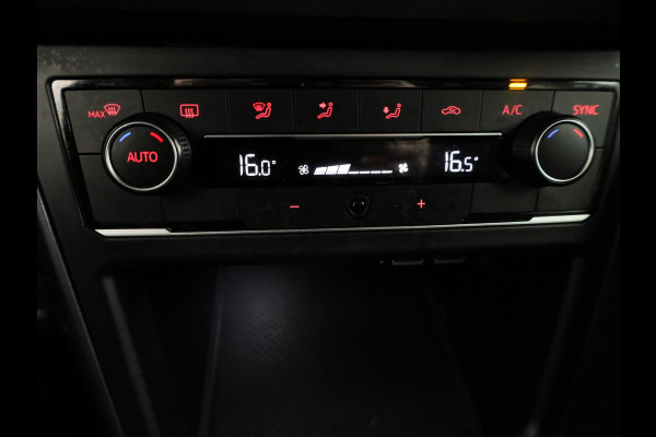 Volkswagen Polo 1.0 TSI Highline 95PK | Panoramadak | Parkeersensoren | R-Line | Digitaal dashboard | Led | Camera