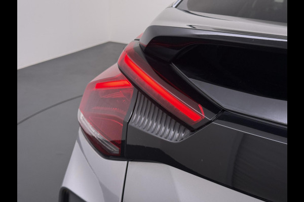 Citroën Ë-C4 Shine 50 kWh SOH 98% 3-FASE LADER | stuur + stoel verwarming | trekhaak | head-up display | Camera | keyles start & go | dodehoek | Rijklaar geleverd met 12 maanden BOVAG-garantie