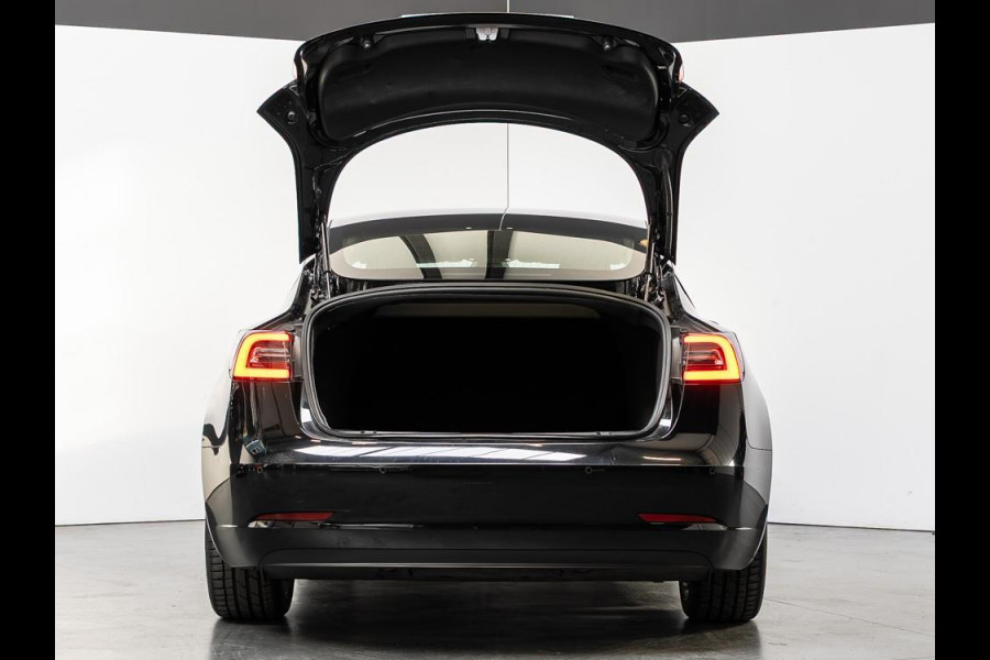 Tesla Model 3 Long Range AWD 75 kWh