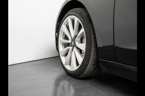 Tesla Model 3 Long Range AWD 75 kWh