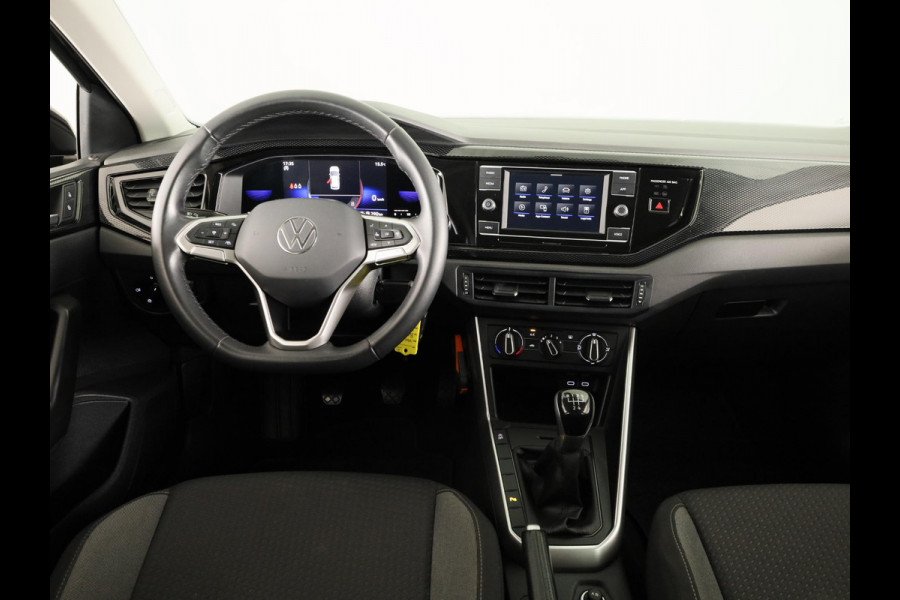 Volkswagen Polo 1.0 TSI Life 95 PK | Navigatie via app | Parkeersensoren | Digitaal dashboard