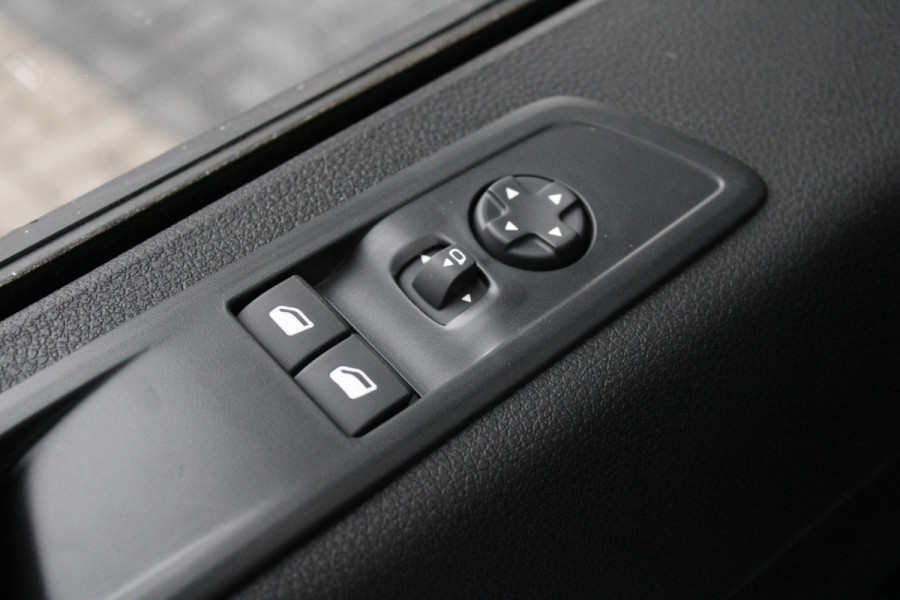 Citroën ë-Jumpy L2 136 75 kWh 136pk - Cruise - Airco - PDC - Bluetooth - DAB - Rijklaar