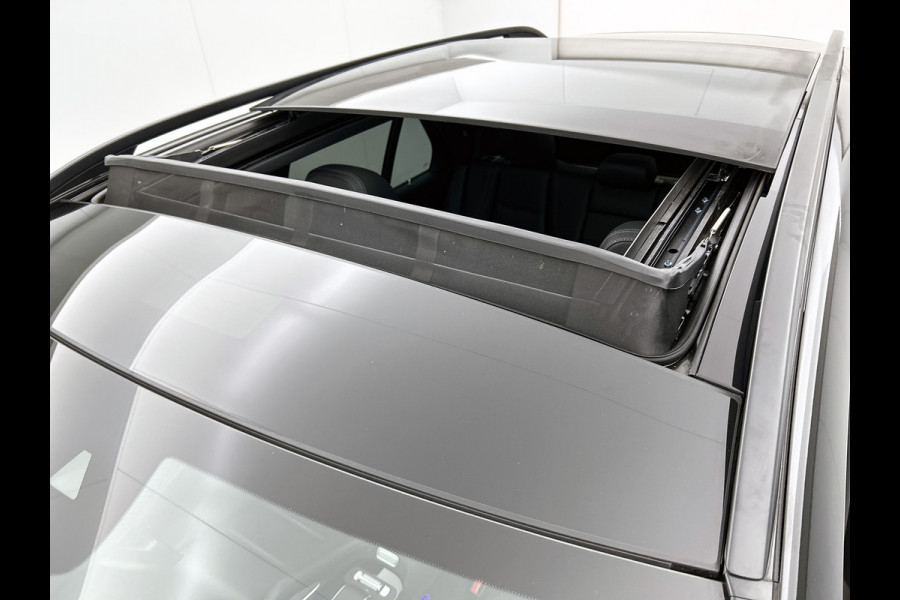 Mercedes-Benz GLE 350 e 4MATIC AMG Premium Plus Panoramadak | 22 inch. Lichtmetalen velgen | navigatie | Night pakket 360 grade camera | Burmester surround | Inclusief 24 maanden MB Certified garantie voor Europa.