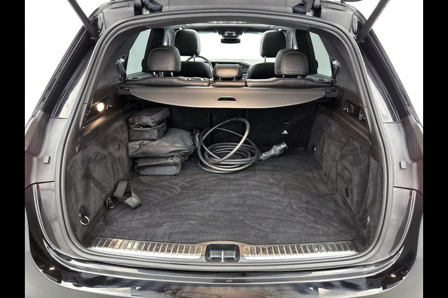 Mercedes-Benz GLE 350 e 4MATIC AMG Premium Plus Panoramadak | 22 inch. Lichtmetalen velgen | navigatie | Night pakket 360 grade camera | Burmester surround | Inclusief 24 maanden MB Certified garantie voor Europa.